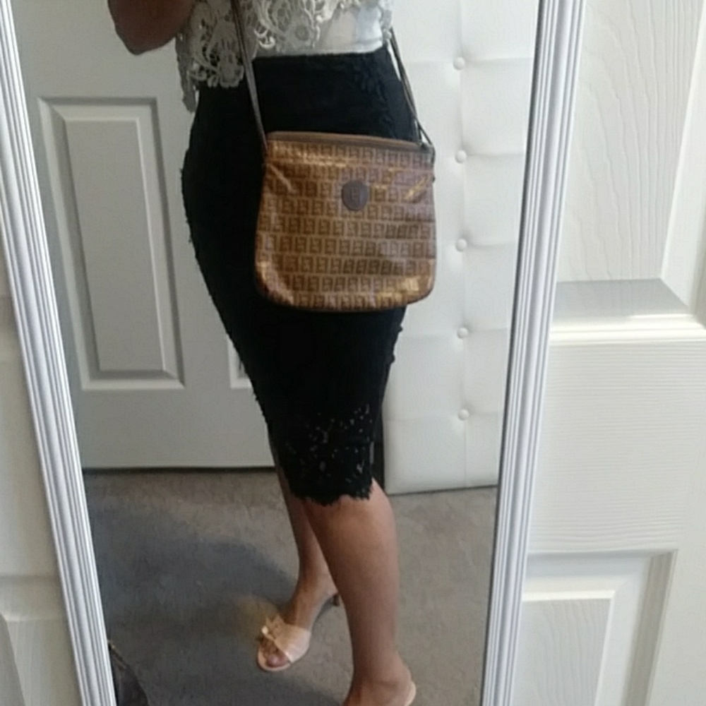 FENDI~MONOGRAM~CROSSBODY~